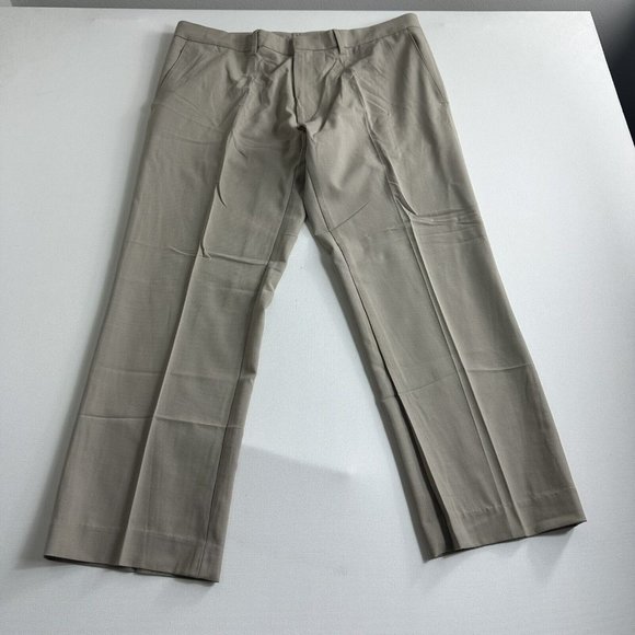 Hugo Boss Cagan Pants Mens 38R Solid Beige Wool Blend Flat Front Slacks‎ - Picture 1 of 10
